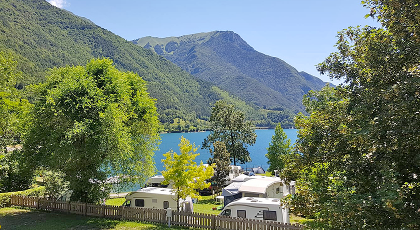 Camping al lago Ledro
