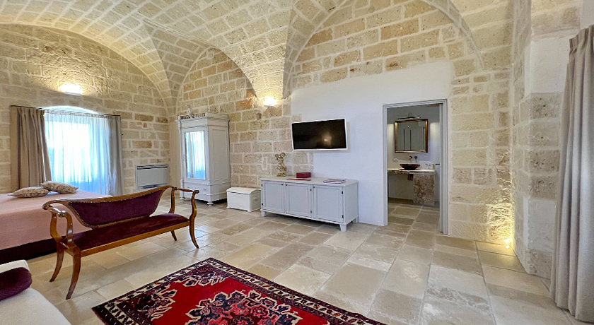 MASSERIA OSTUNI MARE AGRIRESORT