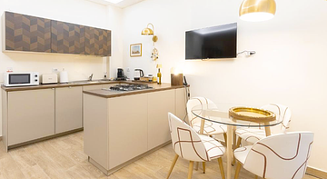 Le rondini in giardino