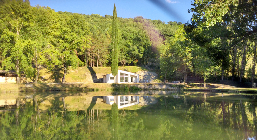 LE SORGENTI NEL BOSCO