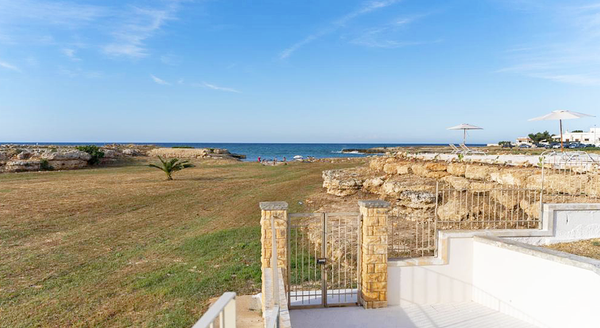 MASSERIA OSTUNI MARE AGRIRESORT