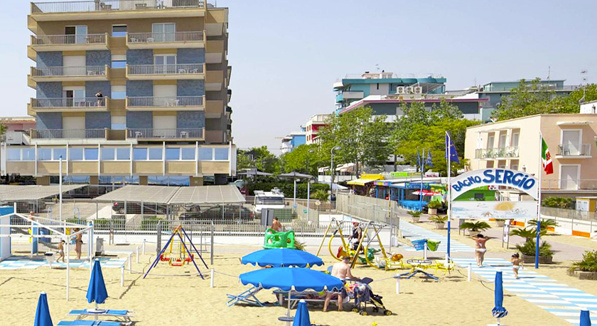 GHouse Rimini Spiaggia